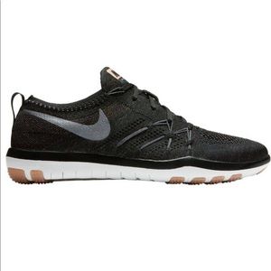 [SOLD] Nike Free TR Focus Flyknit - Womens Shoes Black/Rose Gold Size 6.5